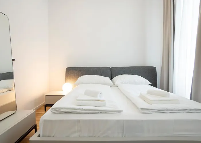 Fully Equipped, Renovated, Perfectly Located Flat
